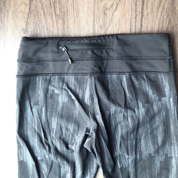 Lululemon Leggings Run Inspire Crop II Full-On Luxtreme Mesh Black Size 4 - Picture 5 of 9